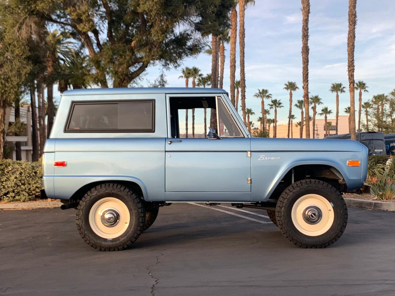 1976 Old School Classic Ford Bronco w350HP 351 Windsor - Custom Classic ...